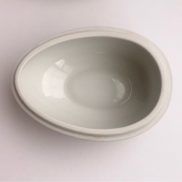 Hummel Porcelain trinket box egg shaped vintage
Easter basket Sister Berta - Picture 5 of 7